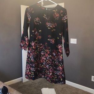Navy 3/4 sleeve flower pattern dress